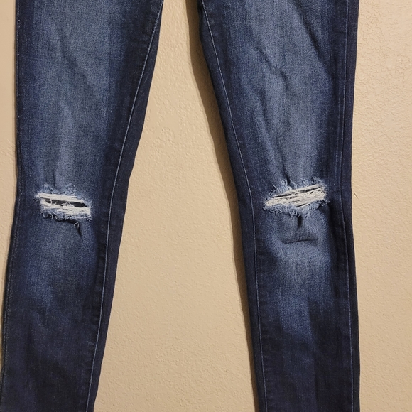GJG Denim Distressed Jeans - Picture 6 of 16